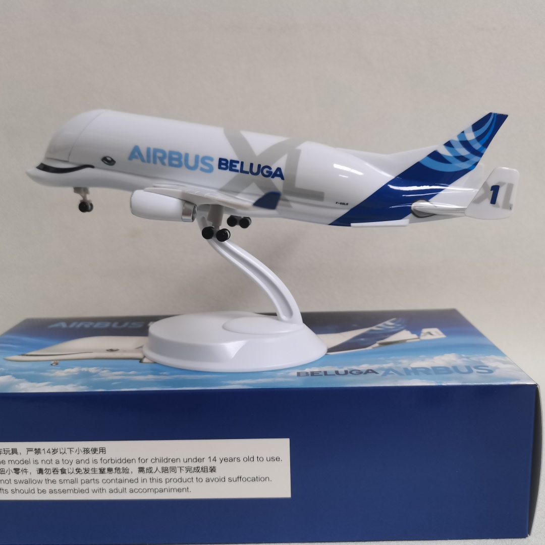 Aeronave em escala de 20 cm em - Model Airplane Plastic avaliação e preço